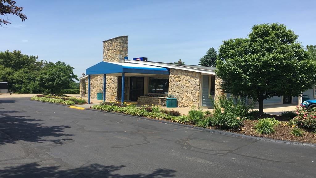 Americas Best Value Inn & Suites Jackson Exterior foto